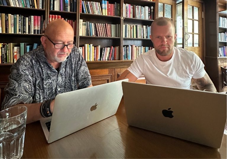 “Det här är så jävla bra, Tomas!” – Peter